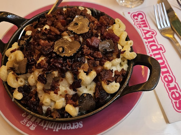 Serendipity 3 signature dishes Classic Footlong
Crispy Buttermilk Chicken Tenders
Mac N Cheese